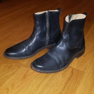 Black Frye ankle boots size 9 / 9.5